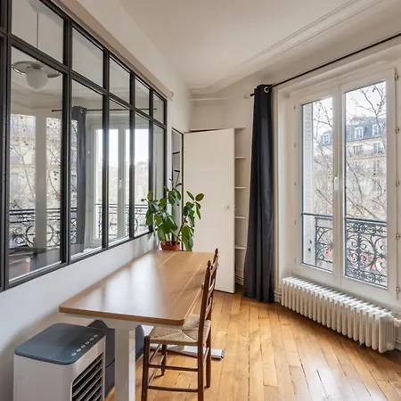Apartment Central & Vibrant 1bd Flatporte De Clignancourt *
